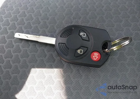 2018 Ford Escape Se from USA, damaged, VIN 1FMCU9GD6JUC26550